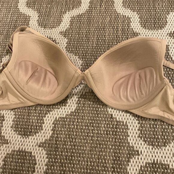 ThirdLove classic contour, plunge bra, size 40B  - Picture 3 of 7